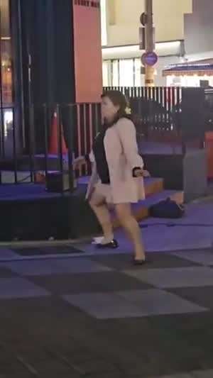 제정신이 아닌 아주머니