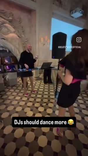 DJ 각선미가 좋네