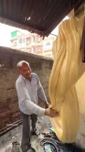 인도 참깨엿 제조 공장