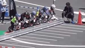 치열한 잼민이 자전거 대회