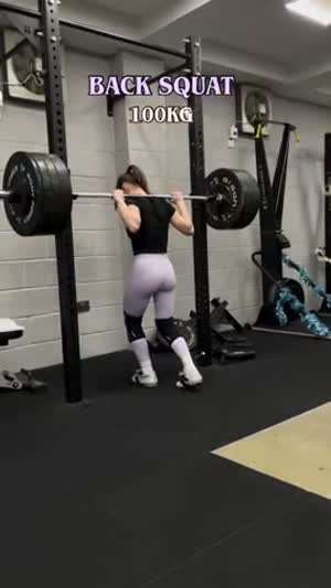 이렇게 육중한 바벨이 100키로밖에 안된다고요?