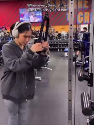 헬스장에서 전남친이 생각났다