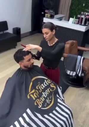 원장님, 휴지 좀 주세요