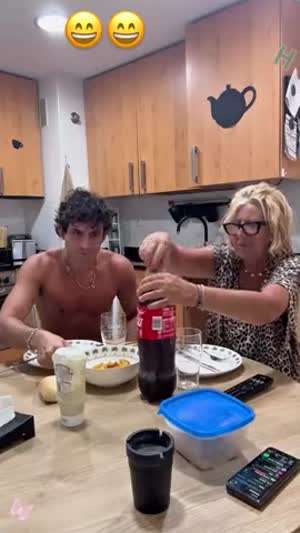 조금 모자란 아들