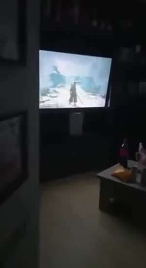 불금 저녁 밤새워서 게임하려던 아저씨