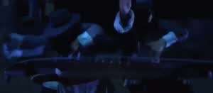 '서코'에서 왠 장님 두명이 같이 악기 연주 중.jpg