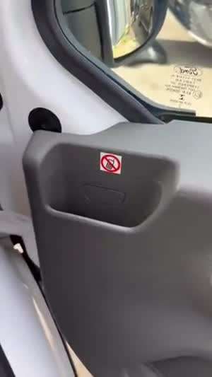 여기에 폰 넣지 마세요!!!