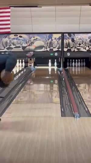 볼링에서 나온 기가 막힌 슛