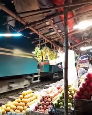 상점 주인이 칼을 내미는 이유