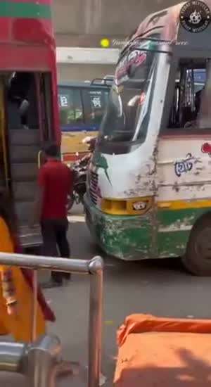 부비부비 스킨십 개심하다는 인도 방글라데시 버스