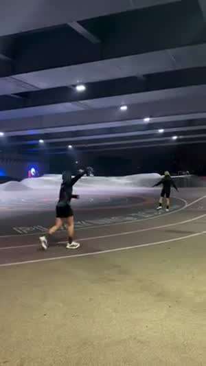 우리 릴스 찍을려고 만나