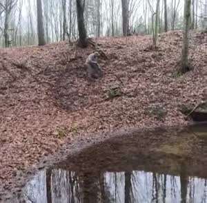 시간이 너무 많은 남자...