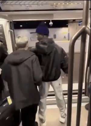 개빡돈 무서운 흑형이 아옴