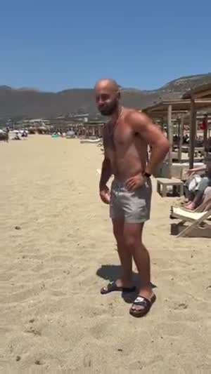 민머리라 흔해보여? 자, 그렇다면...mp4