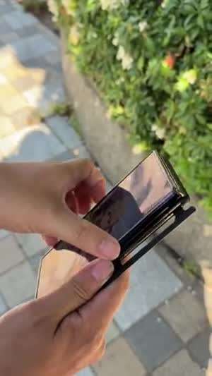 일본에 안드로이드폰 판매량을 견인하는 킹덕들