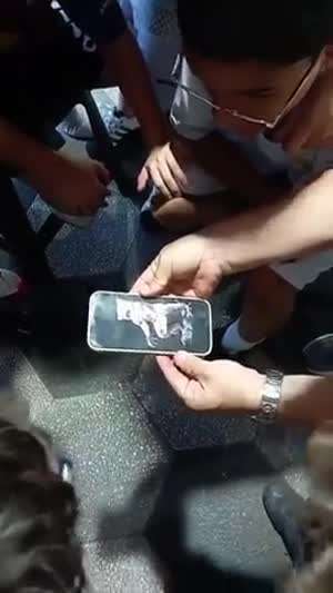 휴대폰 마술.. 리액션 맛집 아이들