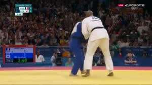 압도적인 피지컬 차이에도 선방 하는 한국 선수