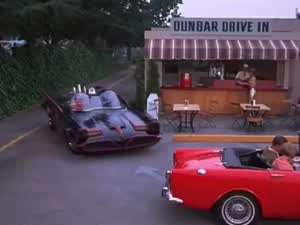 60년 전 배트맨은 서민적이었다