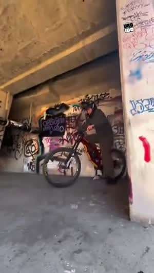 따라하지 마세요