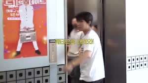 후배에게 친절한 윤도현씨.mp4