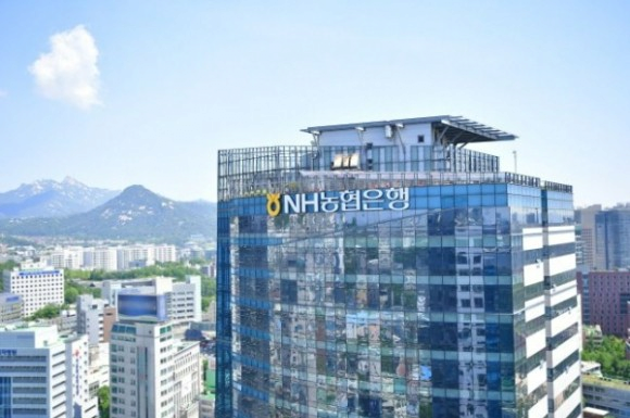 [단독] "나도 모르게 46억원 털렸다"…농협은행 명의도용 사고