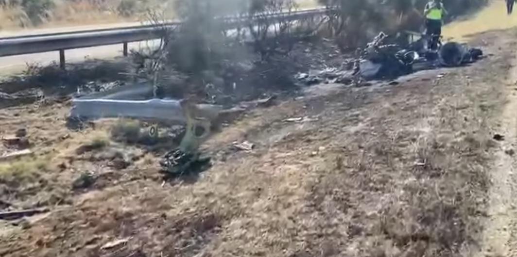 현지 언론에서 올린 전소된 디아구 조타 차량 영상