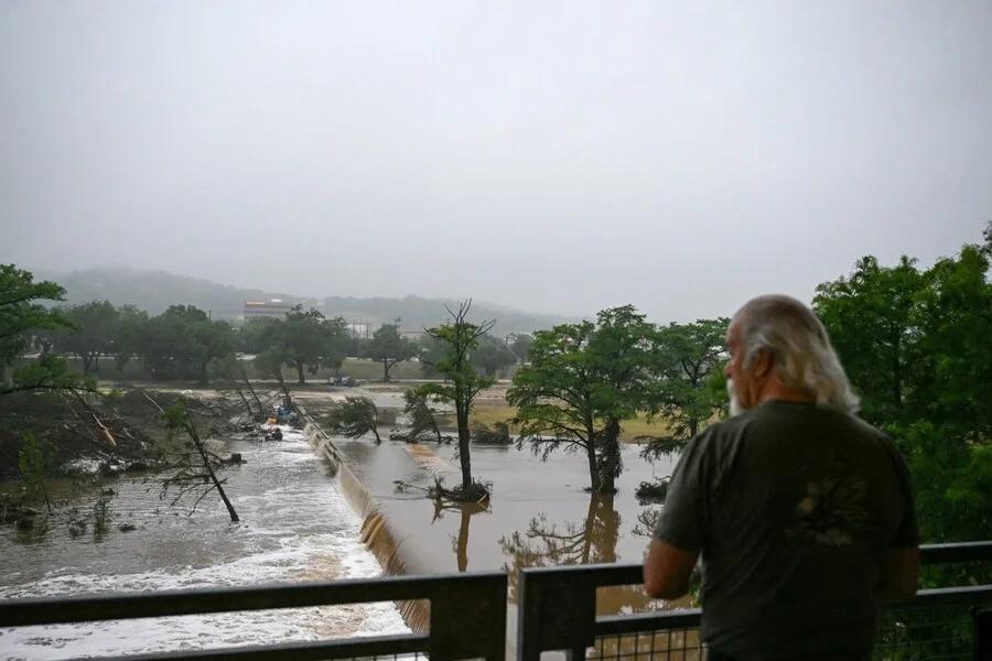 텍사스 홍수로 최소 51명 사망, 어린이 27명 실종