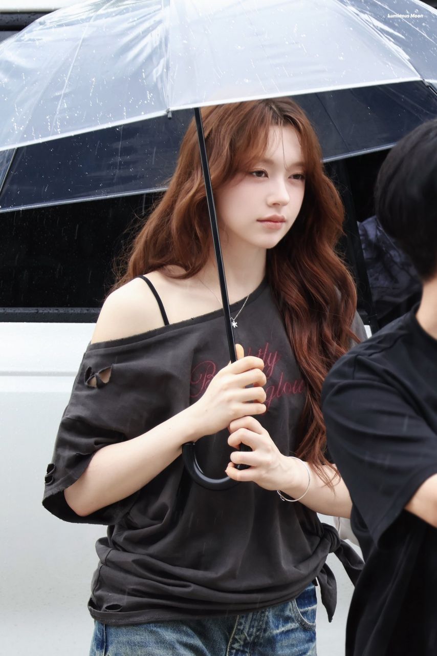 피프티피프티 문샤넬