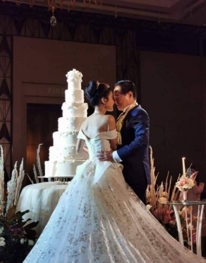 70대 신랑과 20대 신부 ㄷㄷ