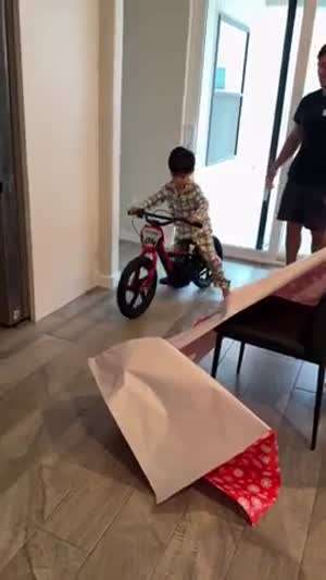 한 순간의 실수로 벽이 부서짐