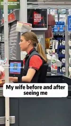 남편을 발견하고 미소 짓는 아내들